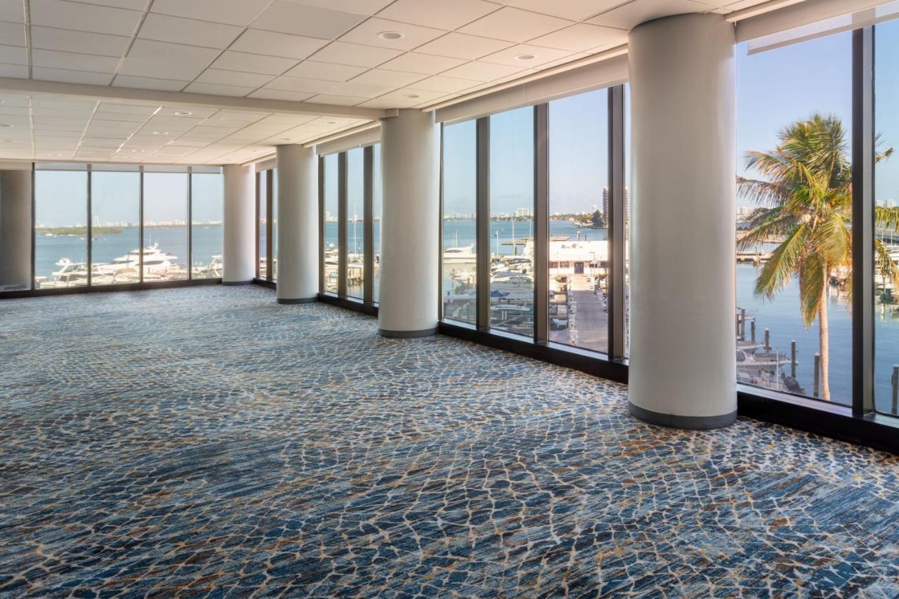 Готель Miami Marriott Biscayne Bay Екстер'єр фото