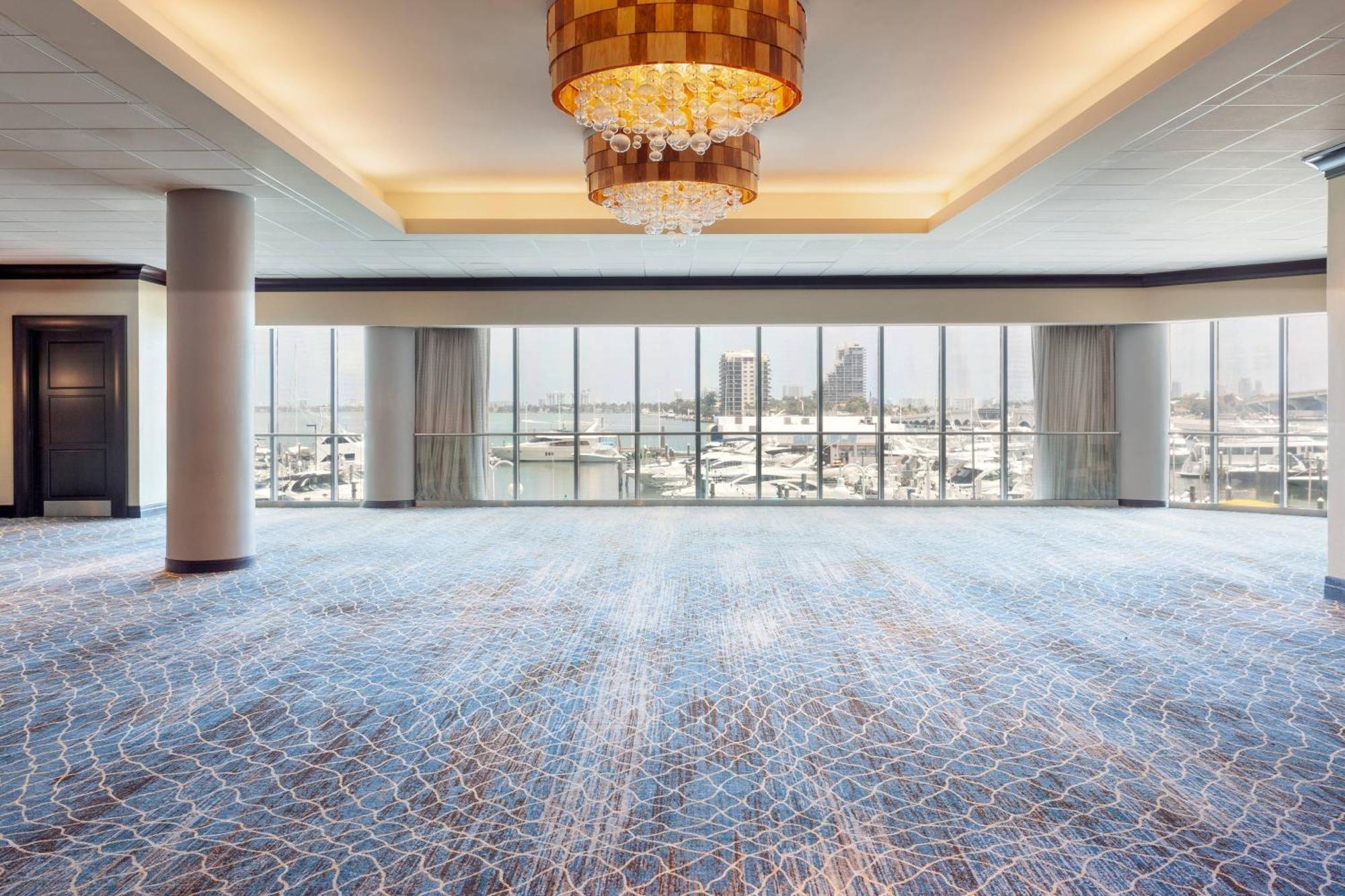 Готель Miami Marriott Biscayne Bay Екстер'єр фото