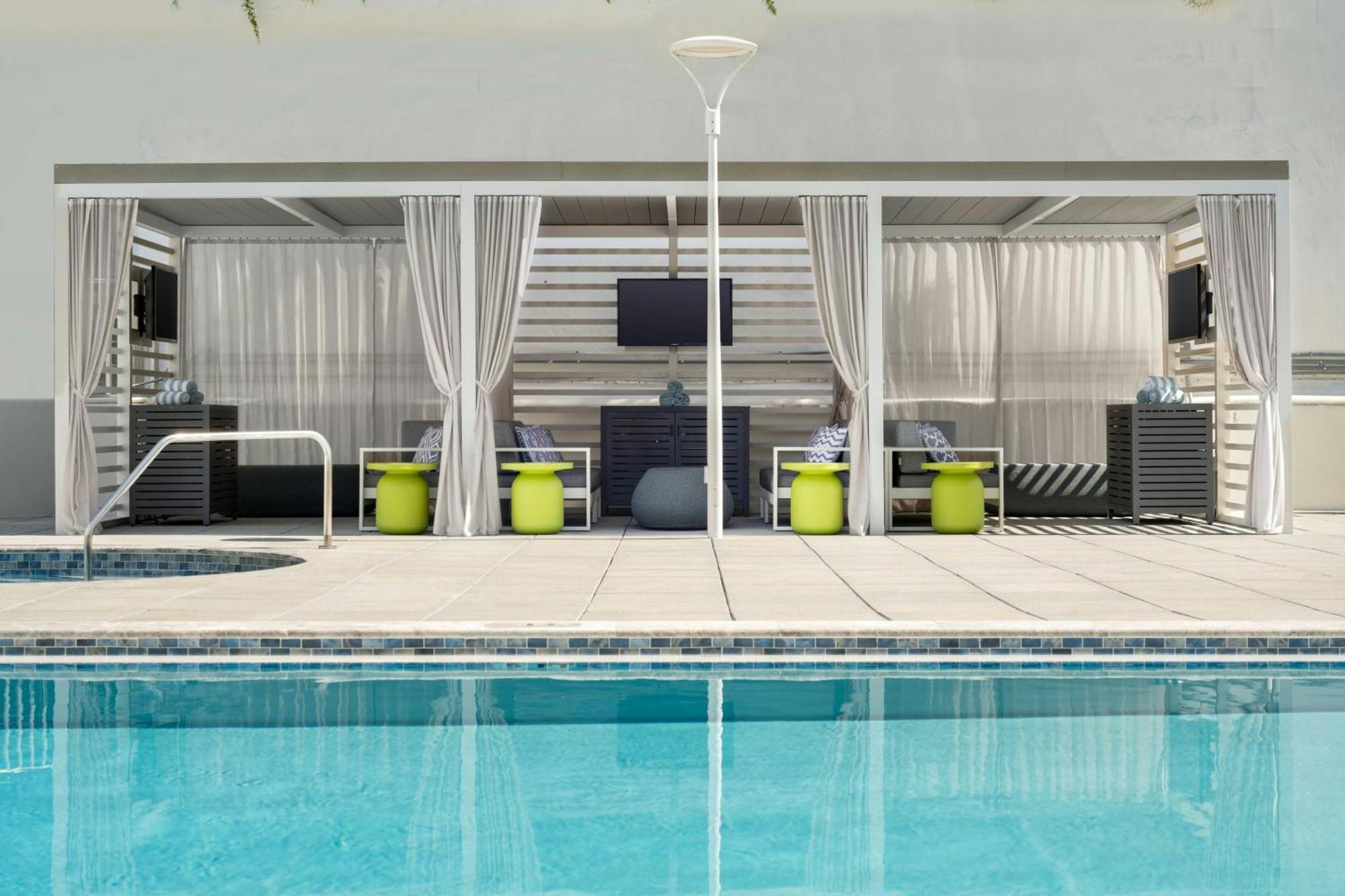 Готель Miami Marriott Biscayne Bay Екстер'єр фото